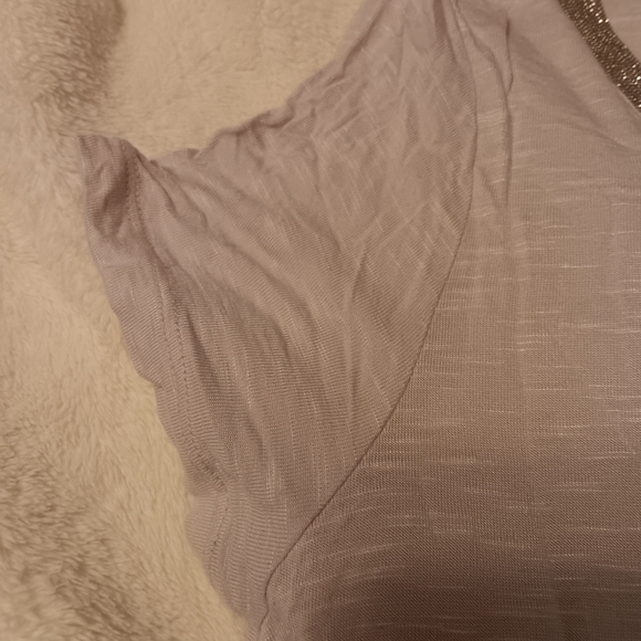 Nwot Lt Mauve Jeanne beker tshirt w/ gorgeous full silver beaded  neckline, fine - Picture 4 of 6